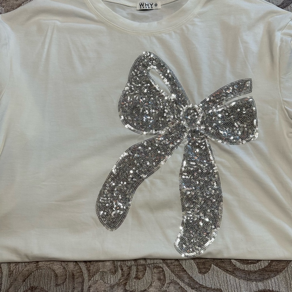 White Short Sleeve Tee with Silver Glitter Bow